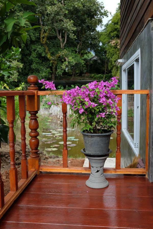 Rai Boonsom Apartment Phrao Exterior photo